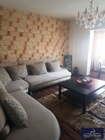 inchiriere-apartament-3-camere-in-ploiesti-zona-9-mai-0